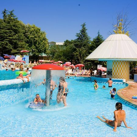 Hotel Orhidea Albena Ngoại thất bức ảnh